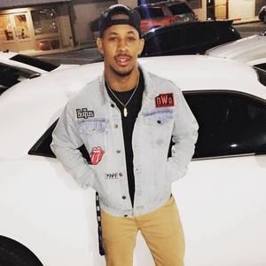 Meet your Posher, Justin